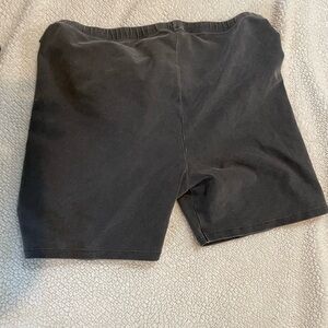 Skims outdoor short in Ash